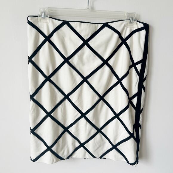 White House Black Market Dresses & Skirts - White House Black Market Ponte Pencil Skirt Size 14 NWT White Black Lattice